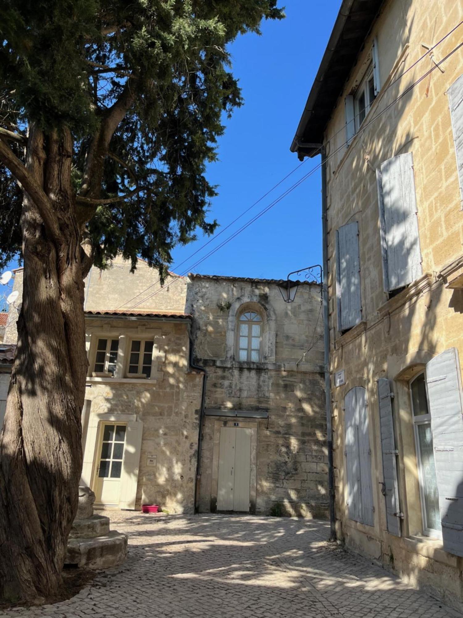 La Maison De Fabienne Tarascon Luaran gambar